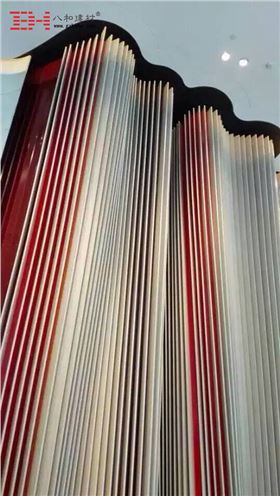 【先睹為快】異型鋁單板和方管鋁方通組合之藝術褶紙 【先睹為快】異型鋁單板和方管鋁方通組合之藝術褶紙