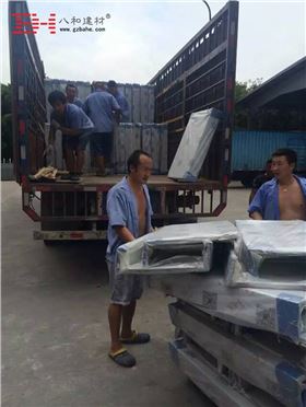 【福建龍巖南站】長汀南站項目氟碳鋁單板出貨-八和建材 【福建龍巖南站】長汀南站項目氟碳鋁單板出貨-八和建材