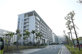 深圳海濱醫院-鋁單板鋁方通-1.jpg