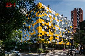 巴西 Modulo Rebou?as 辦公樓及劇場01.jpg 巴西 Modulo Rebou?as 辦公樓及劇場01.jpg