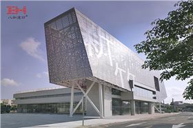 沖孔鋁單板點綴臺灣新竹轉運站外觀02.jpg 沖孔鋁單板點綴臺灣新竹轉運站外觀02.jpg