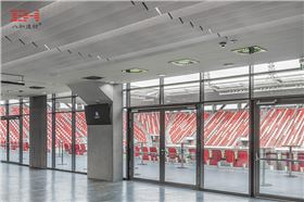 米什科爾茨城鎮(zhèn)新足球場-V型鋁方通01.jpg 米什科爾茨城鎮(zhèn)新足球場-V型鋁方通01.jpg