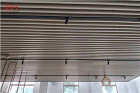 木紋鋁方通吊頂