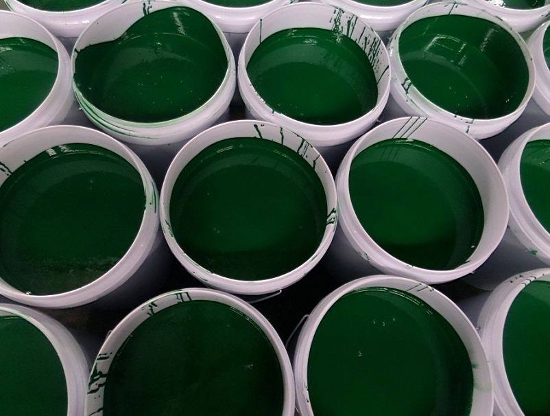 �h(hu��n)�����ᣭ��ɫ