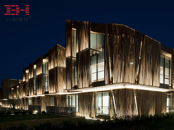 土耳其Selcuk Ecza總部 (3).jpg