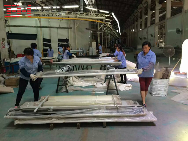 【車間動態】東莞展館項目外墻鋁單板與鋁方通吊頂加工完成 【車間動態】東莞展館項目外墻鋁單板與鋁方通吊頂加工完成