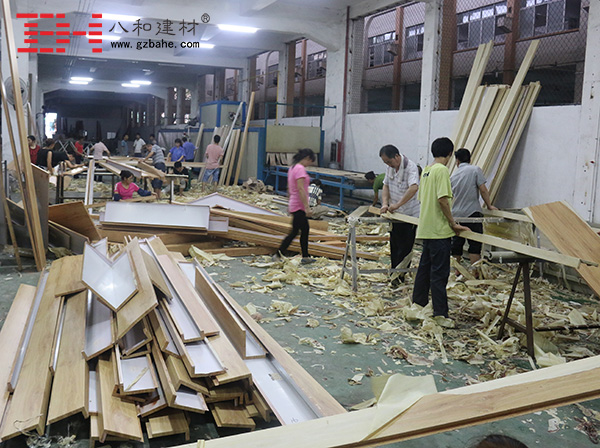 【木紋鋁單板】高端仿木紋生產線與車間