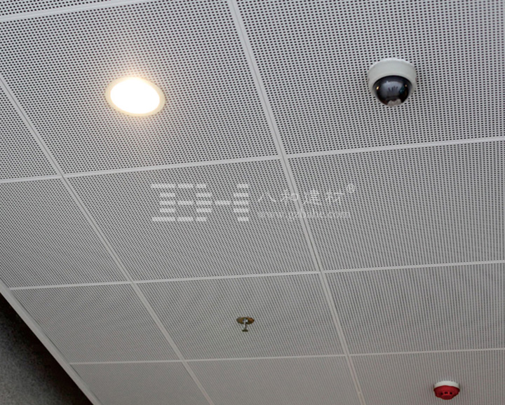 沖孔鋁蜂窩板應用案例 沖孔鋁蜂窩板應用案例