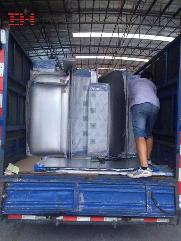 【肇慶學院】藝術教學樓聚酯粉鋁單板廠家出貨-八和建材