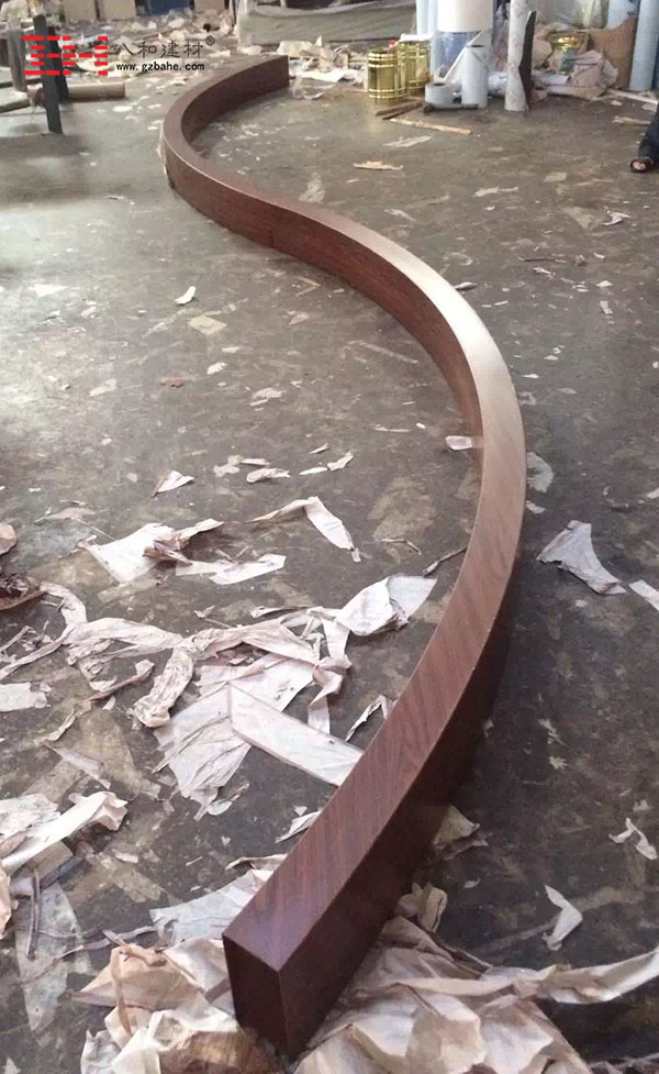 裝飾鋁板的工藝性-造型鋁單板 沖孔鋁單板 造型鋁方通 裝飾鋁板的工藝性-造型鋁單板 沖孔鋁單板 造型鋁方通