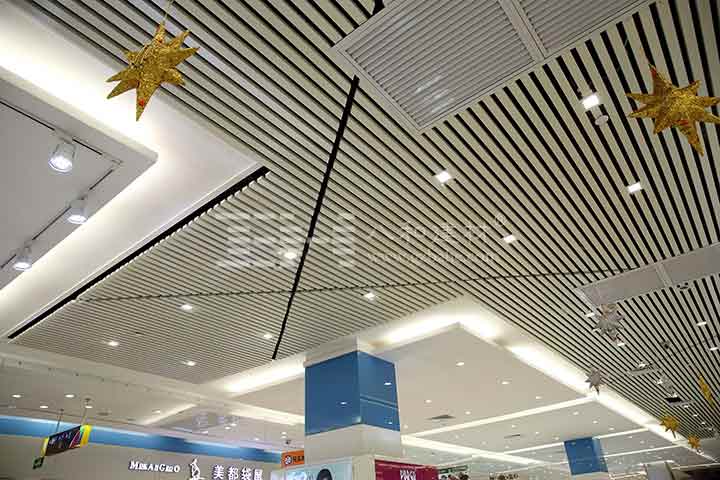 U型鋁方通吊頂案例 U型鋁方通吊頂案例
