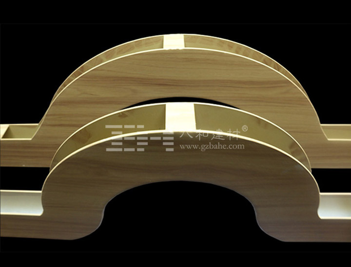 弧形鋁方通 弧形鋁方通