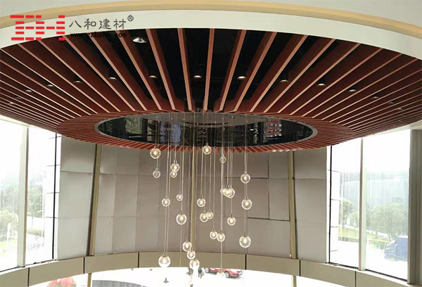 鋁方通吊頂拼裝成圓形后怎么樣?2 鋁方通吊頂拼裝成圓形后怎么樣?2