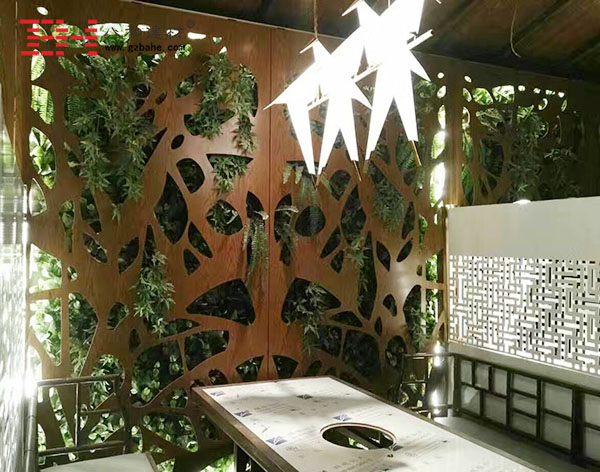 山西太原餐廳項目鏤空鋁單板裝飾完畢3 山西太原餐廳項目鏤空鋁單板裝飾完畢3