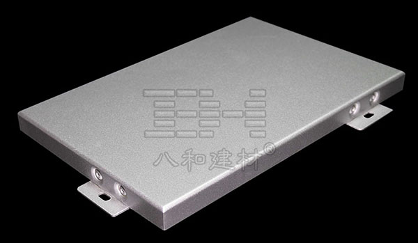 氟碳鋁單板的性能與噴涂工藝 氟碳鋁單板的性能與噴涂工藝