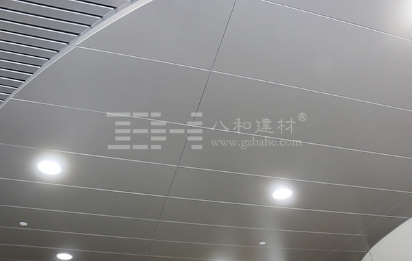 林肯中心汽車4S店外墻鋁單板室內(nèi)鋁天花吊頂4 林肯中心汽車4S店外墻鋁單板室內(nèi)鋁天花吊頂4