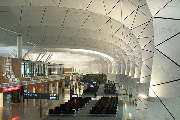 沈陽桃仙國際機(jī)場-鋁單板3 沈陽桃仙國際機(jī)場-鋁單板3