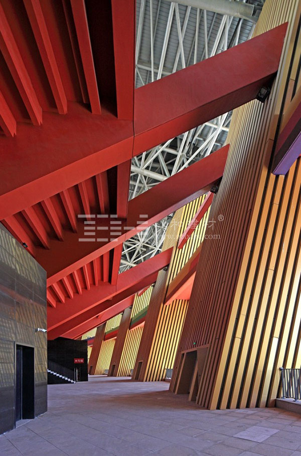 內蒙古鄂爾多斯體育中心-金色氟碳鋁單板4 內蒙古鄂爾多斯體育中心-金色氟碳鋁單板4