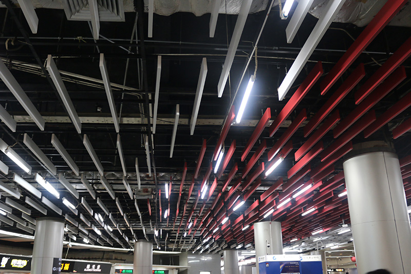 地鐵鋁方管天花吊頂 地鐵鋁方管天花吊頂