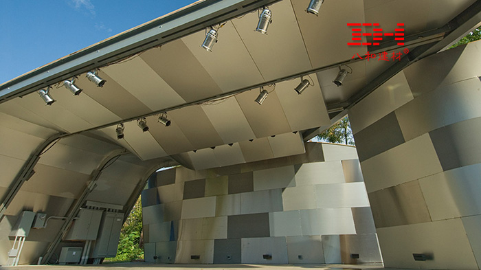 氟碳鋁單板天花吊頂.jpg 氟碳鋁單板天花吊頂.jpg