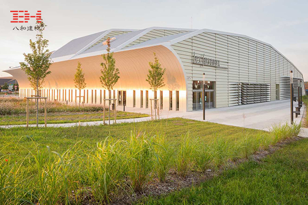 迪濟(jì)耶新藝術(shù)中心02.jpg 迪濟(jì)耶新藝術(shù)中心02.jpg