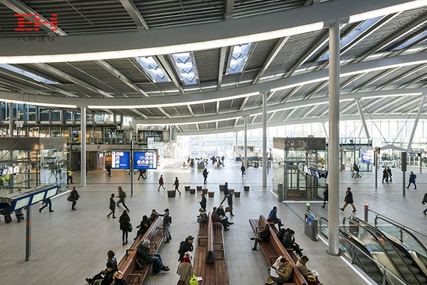 火車站建筑設計鑒賞05.jpg 火車站建筑設計鑒賞05.jpg