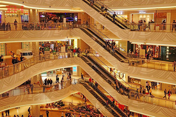商場 購物中心電梯區域與中庭過道區域鋁單板案例欣賞.jpg