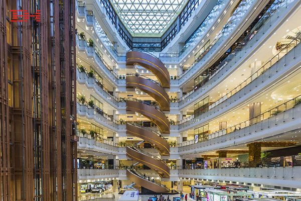 商場 購物中心電梯區域與中庭過道區域鋁單板案例欣賞09.jpg