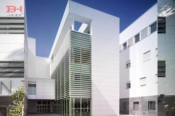 路易莎公主醫院-外墻鋁單板004.jpg 路易莎公主醫院-外墻鋁單板004.jpg