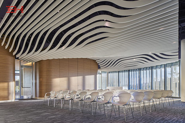 彎曲鋁方通 彎曲鋁方通