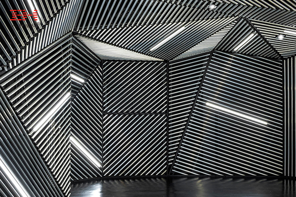 RACE機器人實驗室