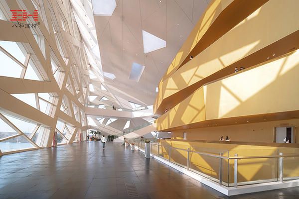 余杭歌劇院門廳鋁板 余杭歌劇院門廳鋁板