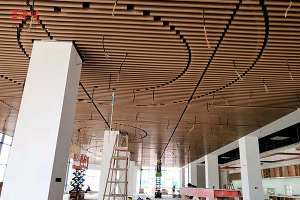 覆膜鋼方通吊頂 覆膜鋼方通吊頂