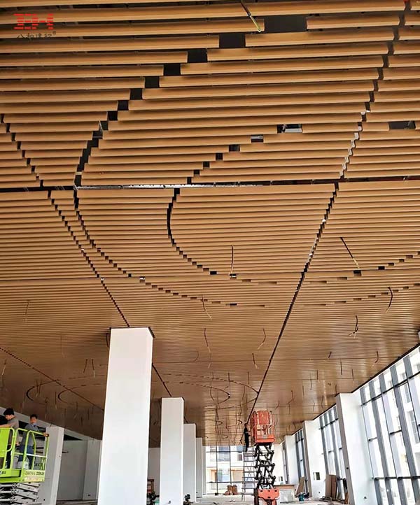 覆膜鋼方通吊頂