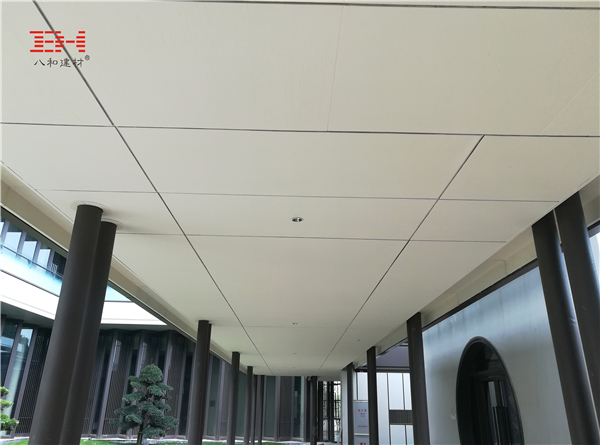 真石漆鋁瓦楞板天花