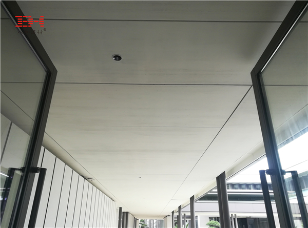 真石漆鋁瓦楞板天花
