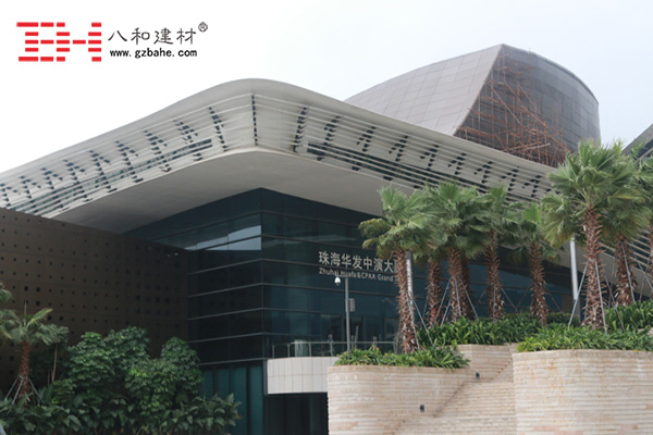 團隊、創新、服務是鋁單板廠家發展的要素