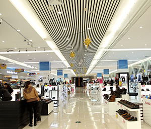 購物中心通道天花 購物中心通道天花
